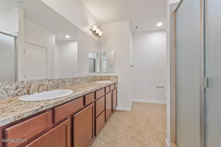 1460 Waterloo, Reno, Nevada 89509, 2 Bedrooms Bedrooms, ,2 BathroomsBathrooms,Residential,Residential,Waterloo,250052851