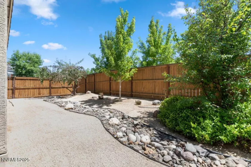1460 Waterloo, Reno, Nevada 89509, 2 Bedrooms Bedrooms, ,2 BathroomsBathrooms,Residential,Residential,Waterloo,250052851