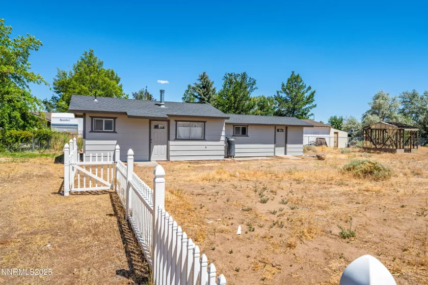 1513 Riverview, Gardnerville, Nevada 89460, 3 Bedrooms Bedrooms, ,2 BathroomsBathrooms,Residential,Residential,Riverview,250052854