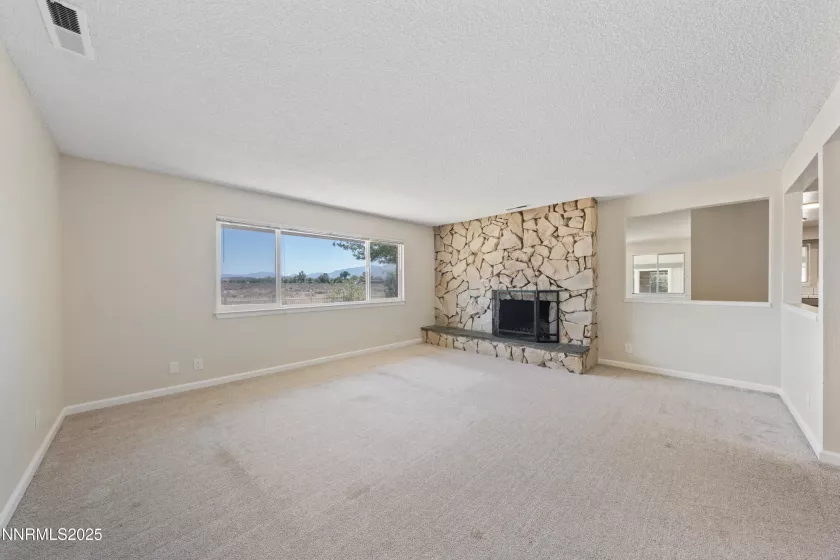1513 Riverview, Gardnerville, Nevada 89460, 3 Bedrooms Bedrooms, ,2 BathroomsBathrooms,Residential,Residential,Riverview,250052854