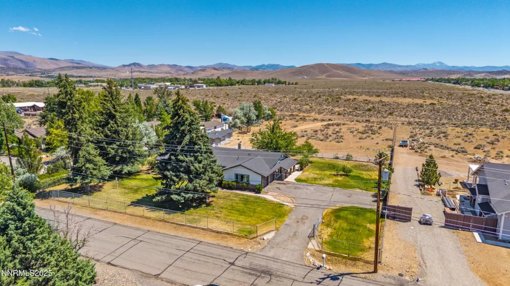 1513 Riverview, Gardnerville, Nevada 89460, 3 Bedrooms Bedrooms, ,2 BathroomsBathrooms,Residential,Residential,Riverview,250052854