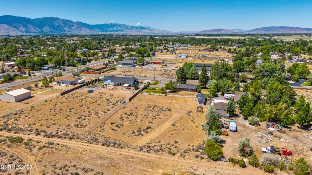 1513 Riverview, Gardnerville, Nevada 89460, 3 Bedrooms Bedrooms, ,2 BathroomsBathrooms,Residential,Residential,Riverview,250052854