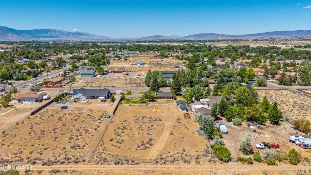 1513 Riverview, Gardnerville, Nevada 89460, 3 Bedrooms Bedrooms, ,2 BathroomsBathrooms,Residential,Residential,Riverview,250052854