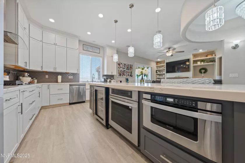 1703 Cloud Peak, Sparks, Nevada 89436, 3 Bedrooms Bedrooms, ,3 BathroomsBathrooms,Residential,Residential,Cloud Peak,250052858