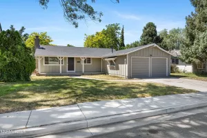 4571 Aster, Reno, Nevada 89502, 3 Bedrooms Bedrooms, ,2 BathroomsBathrooms,Residential,Residential,Aster,250052857