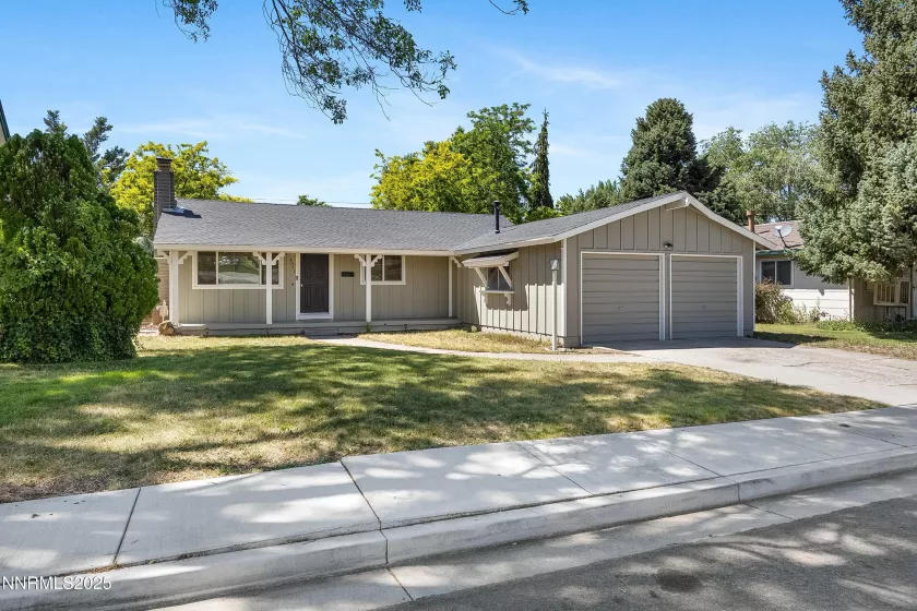 4571 Aster, Reno, Nevada 89502, 3 Bedrooms Bedrooms, ,2 BathroomsBathrooms,Residential,Residential,Aster,250052857