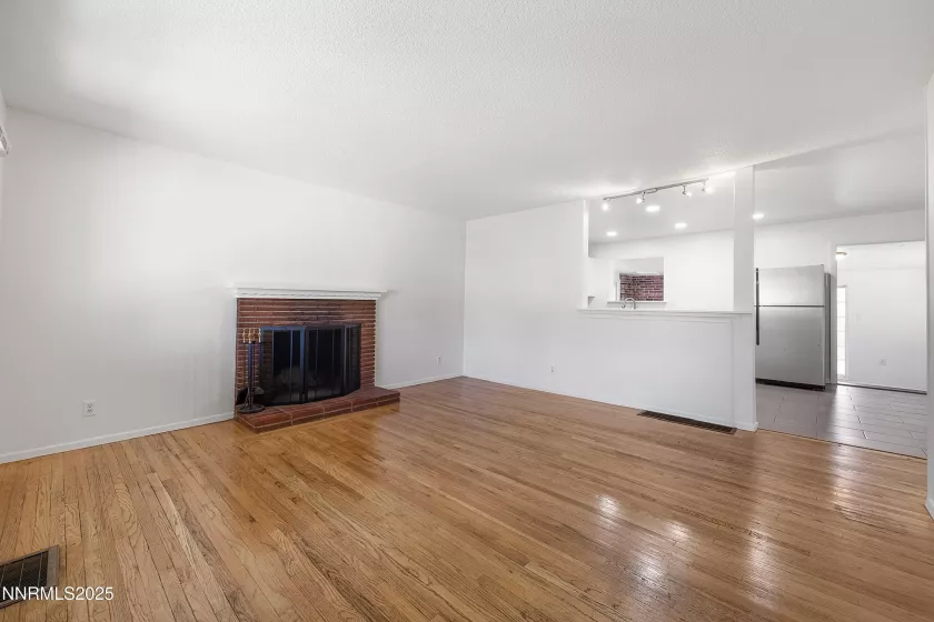 4571 Aster, Reno, Nevada 89502, 3 Bedrooms Bedrooms, ,2 BathroomsBathrooms,Residential,Residential,Aster,250052857