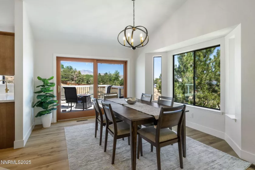 3575 Cashill, Reno, Nevada 89509, 4 Bedrooms Bedrooms, ,3 BathroomsBathrooms,Residential,Residential,Cashill,250052861