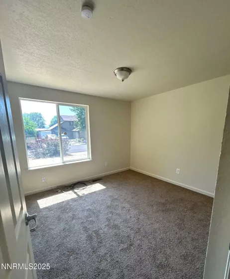 6745 Evening Star, Sparks, Nevada 89436, 3 Bedrooms Bedrooms, ,1 BathroomBathrooms,Residential Lease,Manufactured,Evening Star,250052859