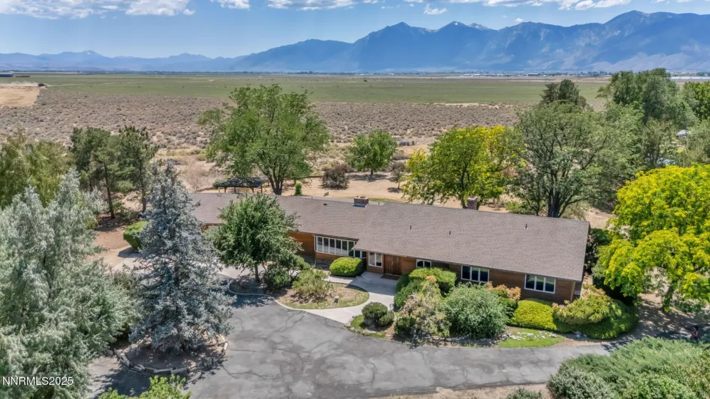 1405 Primrose, Minden, Nevada 89423, 3 Bedrooms Bedrooms, ,3 BathroomsBathrooms,Residential,Residential,Primrose,250052863