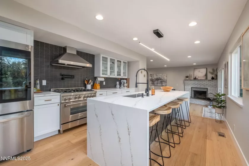 3390 Thornhill, Reno, Nevada 89509, 5 Bedrooms Bedrooms, ,3 BathroomsBathrooms,Residential,Residential,Thornhill,250052865