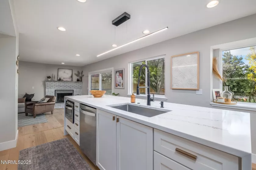 3390 Thornhill, Reno, Nevada 89509, 5 Bedrooms Bedrooms, ,3 BathroomsBathrooms,Residential,Residential,Thornhill,250052865