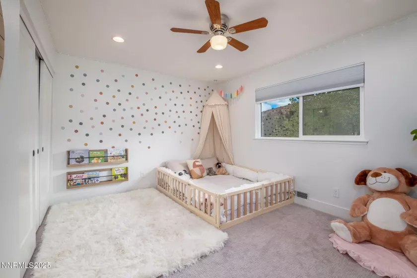 3390 Thornhill, Reno, Nevada 89509, 5 Bedrooms Bedrooms, ,3 BathroomsBathrooms,Residential,Residential,Thornhill,250052865