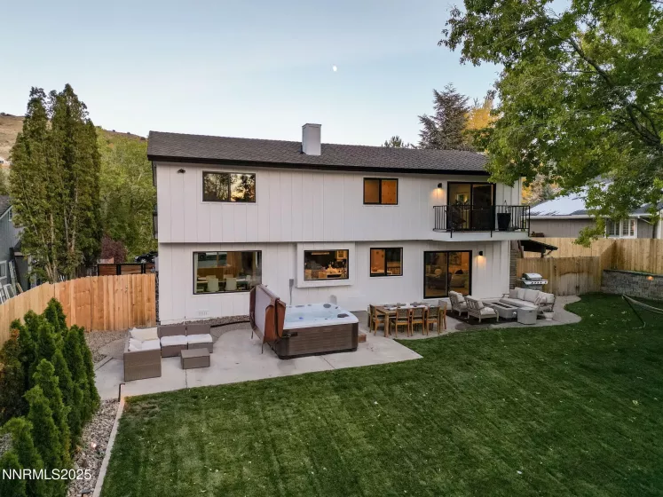 3390 Thornhill, Reno, Nevada 89509, 5 Bedrooms Bedrooms, ,3 BathroomsBathrooms,Residential,Residential,Thornhill,250052865