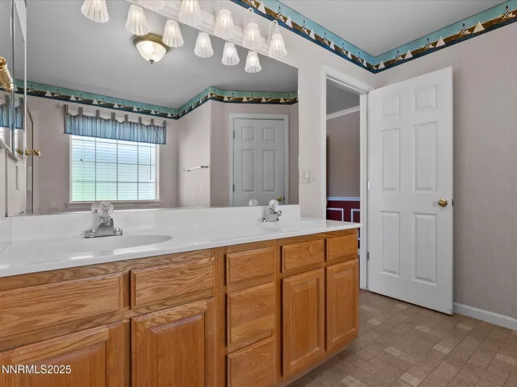 696 Sunrise, Fallon, Nevada 89406, 4 Bedrooms Bedrooms, ,2 BathroomsBathrooms,Residential,Residential,Sunrise,250052867
