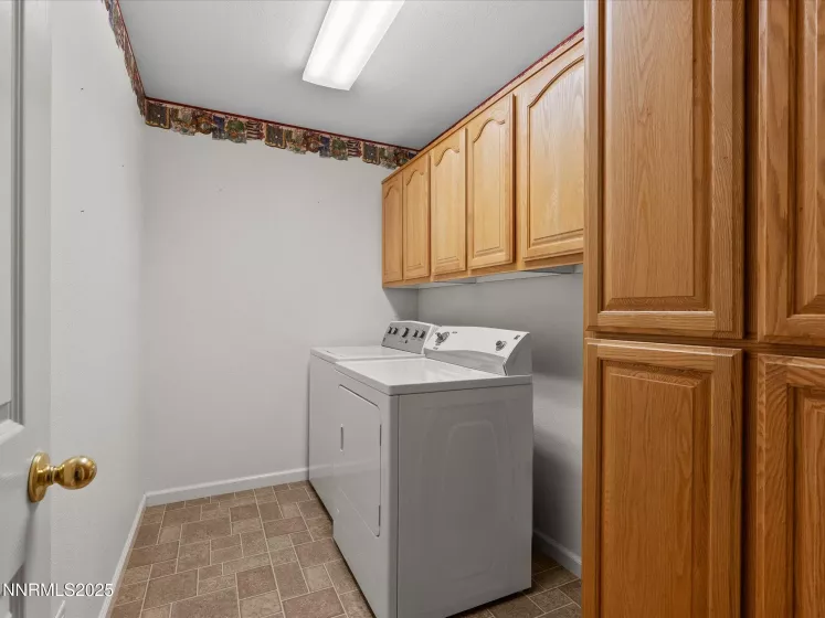 696 Sunrise, Fallon, Nevada 89406, 4 Bedrooms Bedrooms, ,2 BathroomsBathrooms,Residential,Residential,Sunrise,250052867