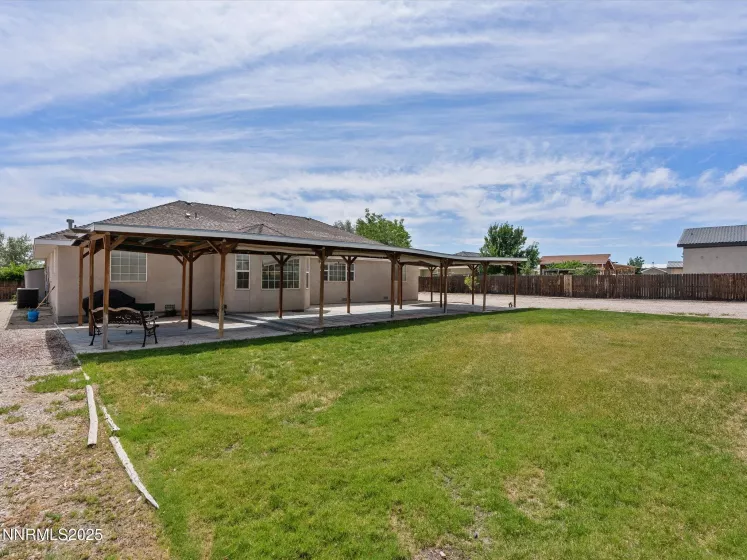 696 Sunrise, Fallon, Nevada 89406, 4 Bedrooms Bedrooms, ,2 BathroomsBathrooms,Residential,Residential,Sunrise,250052867