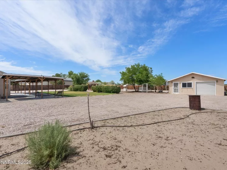 696 Sunrise, Fallon, Nevada 89406, 4 Bedrooms Bedrooms, ,2 BathroomsBathrooms,Residential,Residential,Sunrise,250052867