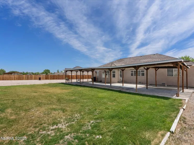 696 Sunrise, Fallon, Nevada 89406, 4 Bedrooms Bedrooms, ,2 BathroomsBathrooms,Residential,Residential,Sunrise,250052867