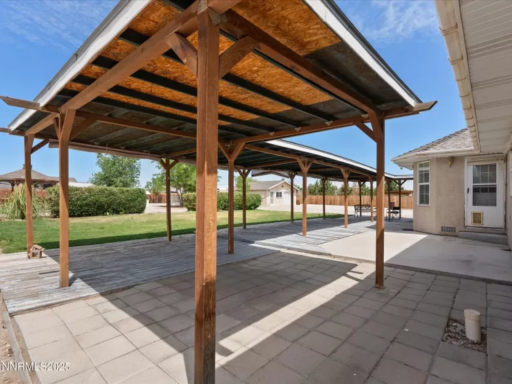 696 Sunrise, Fallon, Nevada 89406, 4 Bedrooms Bedrooms, ,2 BathroomsBathrooms,Residential,Residential,Sunrise,250052867