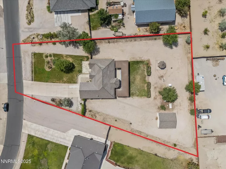 696 Sunrise, Fallon, Nevada 89406, 4 Bedrooms Bedrooms, ,2 BathroomsBathrooms,Residential,Residential,Sunrise,250052867