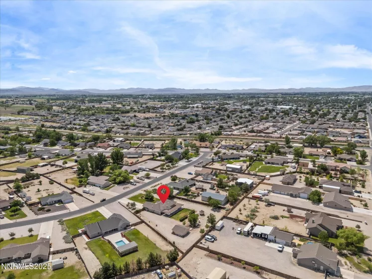 696 Sunrise, Fallon, Nevada 89406, 4 Bedrooms Bedrooms, ,2 BathroomsBathrooms,Residential,Residential,Sunrise,250052867