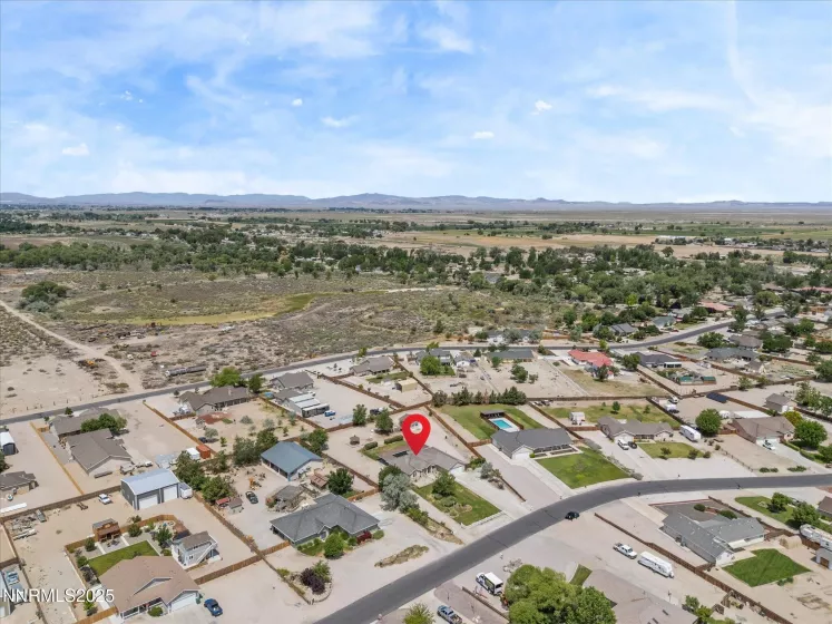 696 Sunrise, Fallon, Nevada 89406, 4 Bedrooms Bedrooms, ,2 BathroomsBathrooms,Residential,Residential,Sunrise,250052867