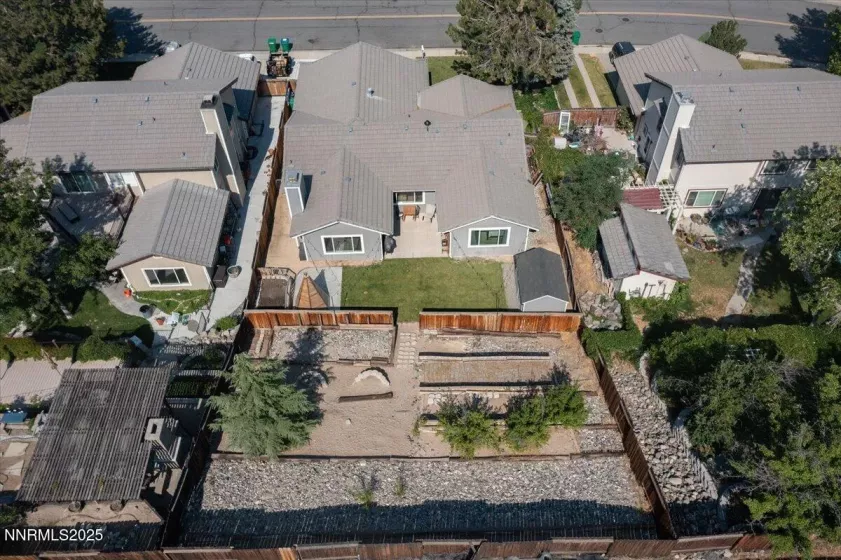 5026 Palo Alto, Sparks, Nevada 89436, 3 Bedrooms Bedrooms, ,2 BathroomsBathrooms,Residential,Residential,Palo Alto,250052866