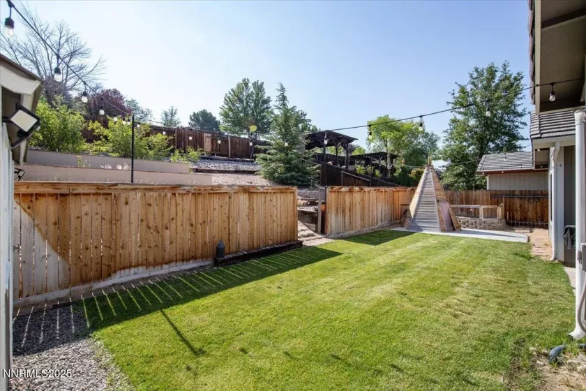 5026 Palo Alto, Sparks, Nevada 89436, 3 Bedrooms Bedrooms, ,2 BathroomsBathrooms,Residential,Residential,Palo Alto,250052866