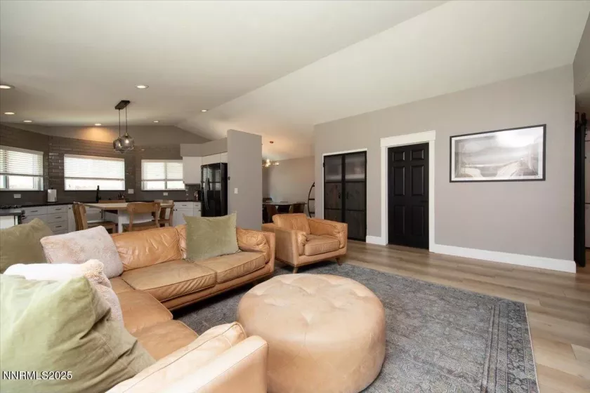 5026 Palo Alto, Sparks, Nevada 89436, 3 Bedrooms Bedrooms, ,2 BathroomsBathrooms,Residential,Residential,Palo Alto,250052866