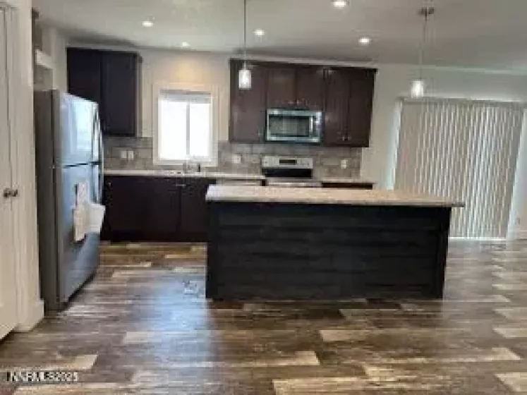 7690 Bea's View, Winnemucca, Nevada 89445, 3 Bedrooms Bedrooms, ,2 BathroomsBathrooms,Residential,Residential,Bea's View,250052869