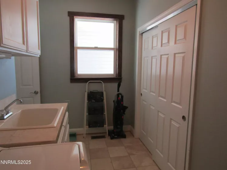 40 Kari, Smith Valley, Nevada 89444, 3 Bedrooms Bedrooms, ,2 BathroomsBathrooms,Residential,Residential,Kari,250052870