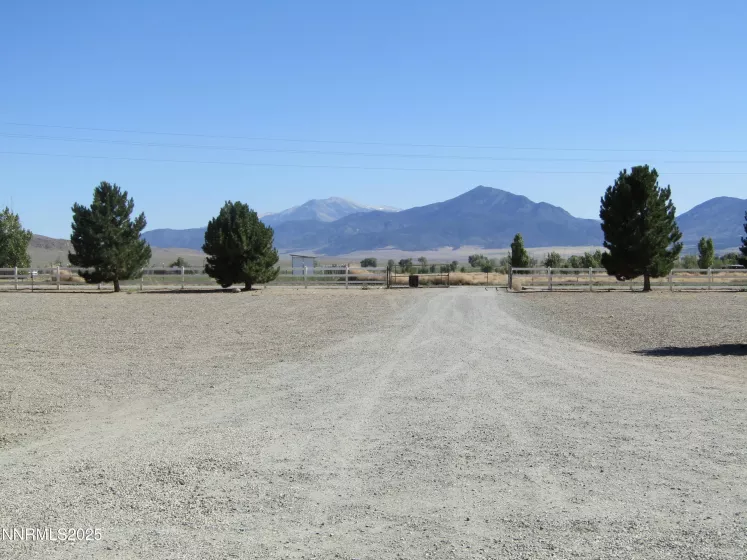 40 Kari, Smith Valley, Nevada 89444, 3 Bedrooms Bedrooms, ,2 BathroomsBathrooms,Residential,Residential,Kari,250052870