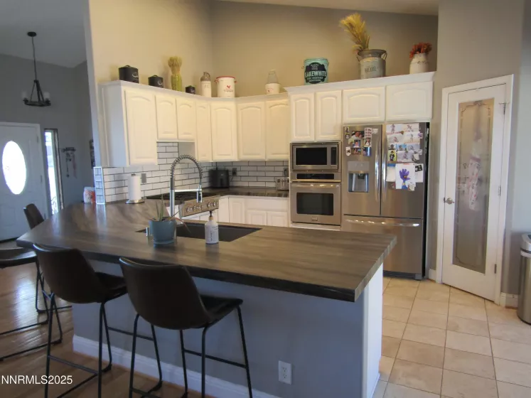 40 Kari, Smith Valley, Nevada 89444, 3 Bedrooms Bedrooms, ,2 BathroomsBathrooms,Residential,Residential,Kari,250052870