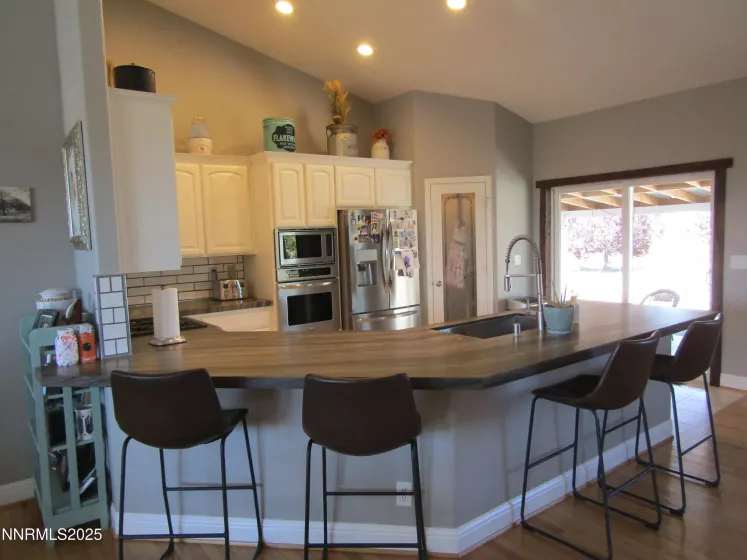 40 Kari, Smith Valley, Nevada 89444, 3 Bedrooms Bedrooms, ,2 BathroomsBathrooms,Residential,Residential,Kari,250052870