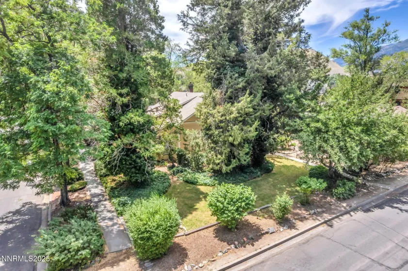 1012 Nevada, Carson City, Nevada 89703, 4 Bedrooms Bedrooms, ,1 BathroomBathrooms,Residential,Residential,Nevada,250052872
