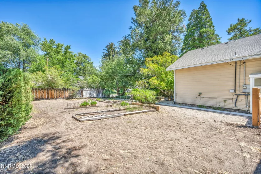 1012 Nevada, Carson City, Nevada 89703, 4 Bedrooms Bedrooms, ,1 BathroomBathrooms,Residential,Residential,Nevada,250052872