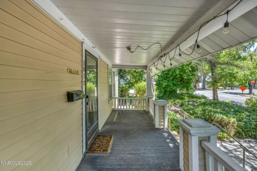 1012 Nevada, Carson City, Nevada 89703, 4 Bedrooms Bedrooms, ,1 BathroomBathrooms,Residential,Residential,Nevada,250052872