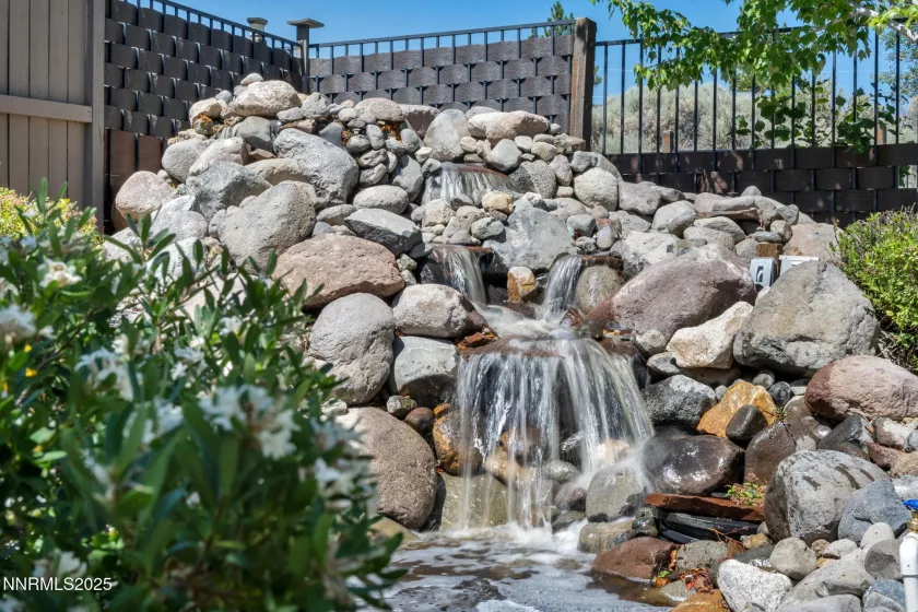 8375 Opal Ranch, Reno, Nevada 89506, 3 Bedrooms Bedrooms, ,3 BathroomsBathrooms,Residential,Residential,Opal Ranch,250052876