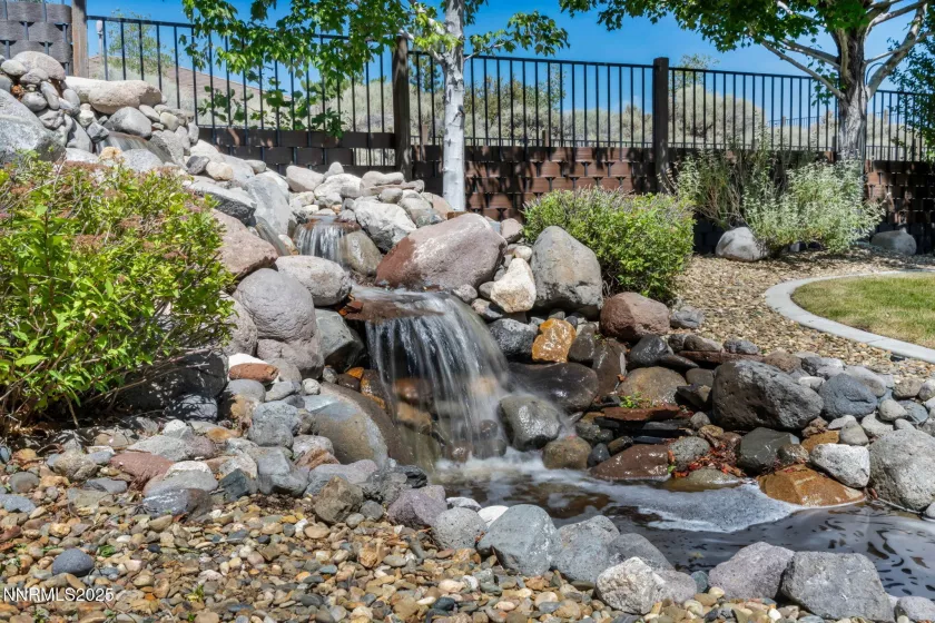 8375 Opal Ranch, Reno, Nevada 89506, 3 Bedrooms Bedrooms, ,3 BathroomsBathrooms,Residential,Residential,Opal Ranch,250052876