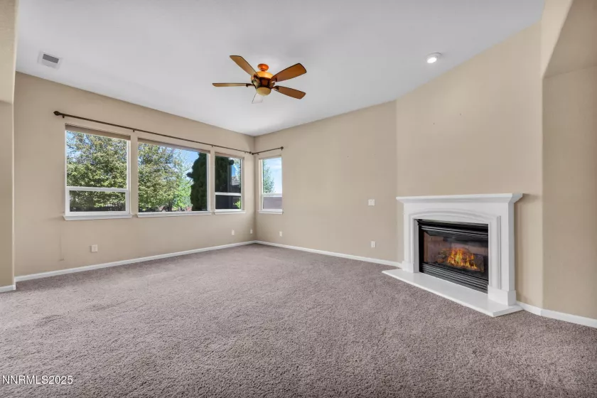 8375 Opal Ranch, Reno, Nevada 89506, 3 Bedrooms Bedrooms, ,3 BathroomsBathrooms,Residential,Residential,Opal Ranch,250052876
