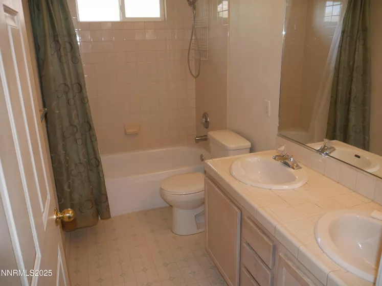 5554 Tappan, Reno, Nevada 89523, 4 Bedrooms Bedrooms, ,3 BathroomsBathrooms,Residential,Residential,Tappan,250052879