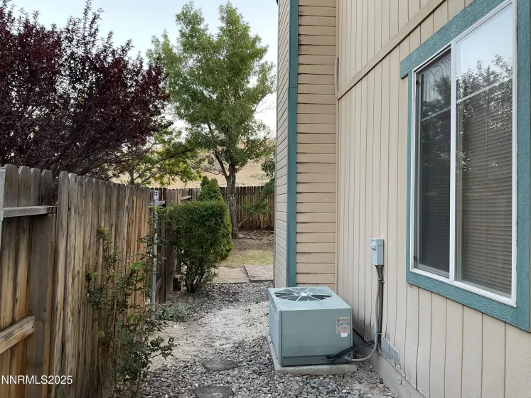 5554 Tappan, Reno, Nevada 89523, 4 Bedrooms Bedrooms, ,3 BathroomsBathrooms,Residential,Residential,Tappan,250052879