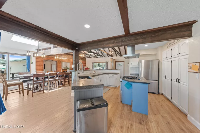 2475 Brenda, Washoe Valley, Nevada 89704, 4 Bedrooms Bedrooms, ,3 BathroomsBathrooms,Residential,Residential,Brenda,250052877