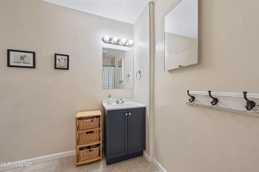 2475 Brenda, Washoe Valley, Nevada 89704, 4 Bedrooms Bedrooms, ,3 BathroomsBathrooms,Residential,Residential,Brenda,250052877