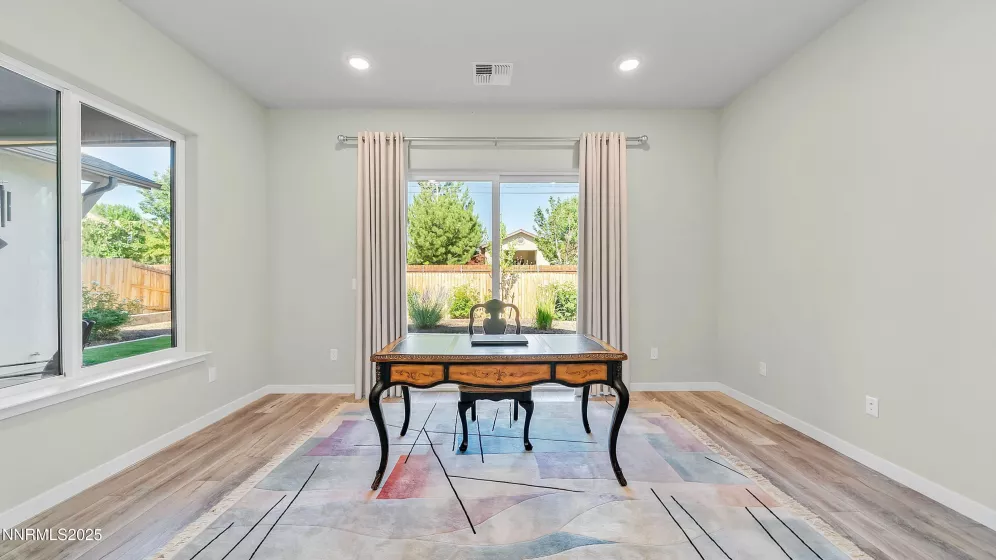 9625 Lane Garrett, Reno, Nevada 89511, 3 Bedrooms Bedrooms, ,3 BathroomsBathrooms,Residential,Residential,Lane Garrett,250052880