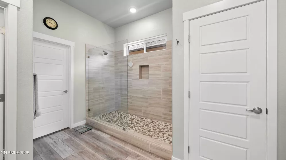 9625 Lane Garrett, Reno, Nevada 89511, 3 Bedrooms Bedrooms, ,3 BathroomsBathrooms,Residential,Residential,Lane Garrett,250052880