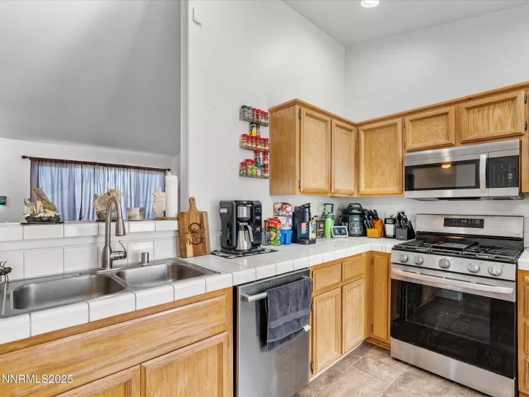 1324 Nevada Pacific, Fernley, Nevada 89408, 3 Bedrooms Bedrooms, ,2 BathroomsBathrooms,Residential,Residential,Nevada Pacific,250052881