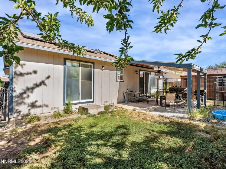 1324 Nevada Pacific, Fernley, Nevada 89408, 3 Bedrooms Bedrooms, ,2 BathroomsBathrooms,Residential,Residential,Nevada Pacific,250052881