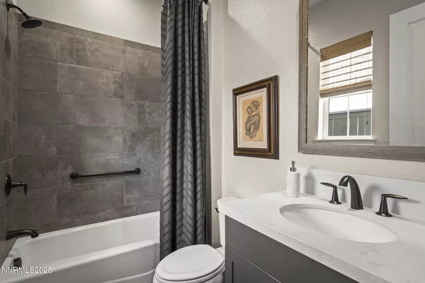 6122 Pleasant Oak, Reno, Nevada 89511, 3 Bedrooms Bedrooms, ,4 BathroomsBathrooms,Residential,Residential,Pleasant Oak,250052882
